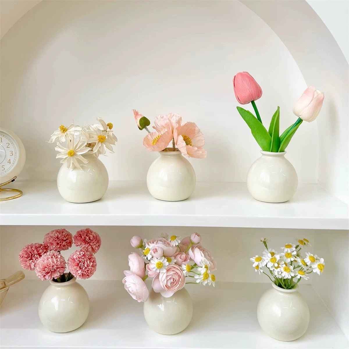 Serene Bloom Mini Vase Set (With Flowers)