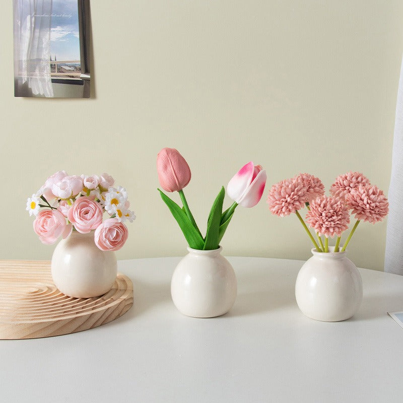 Serene Bloom Mini Vase Set (With Flowers)