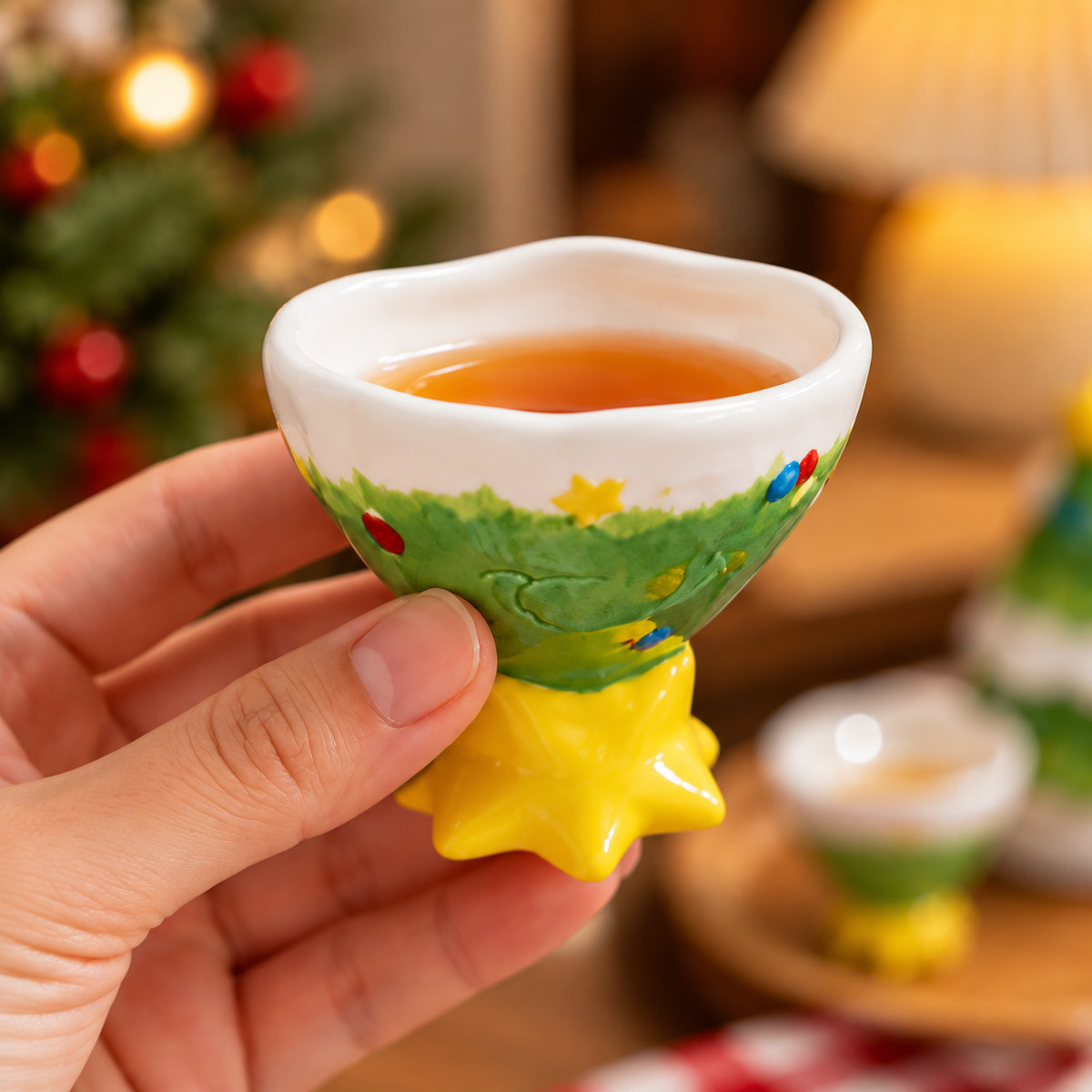 Stackable Christmas Tea Cup Set