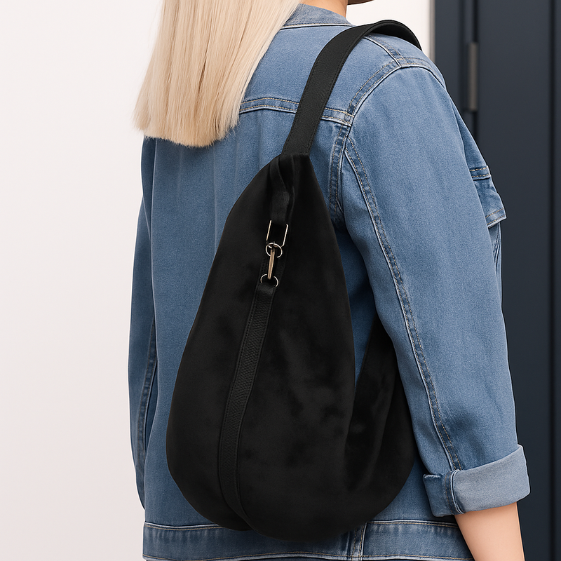 CarryCozy Travel Pillow Bag